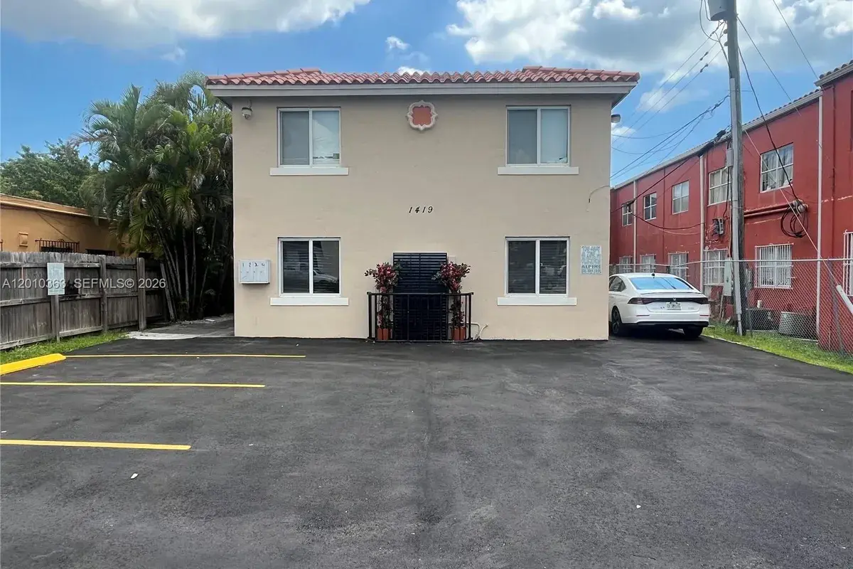 1419 SW 22nd Ave # 4, Miami FL 33145