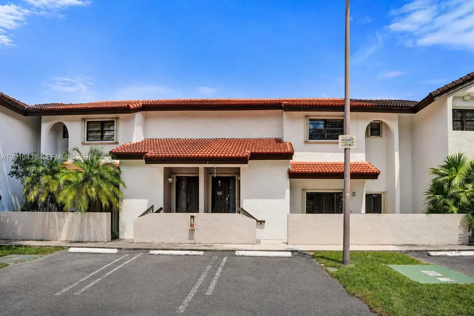 3 bedroom 3 bath Residential for sale at 13501 SW 62nd St # 1, Miami FL 33183