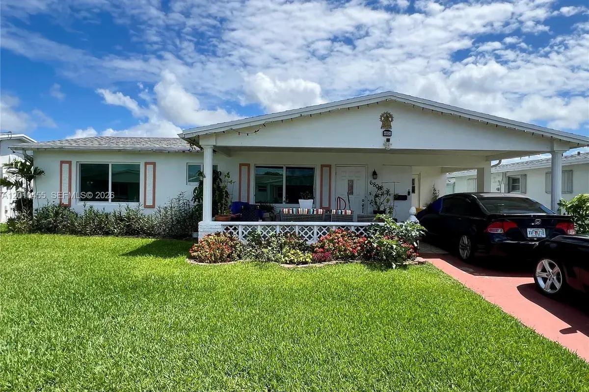 6800 NW 15th St, Margate FL 33063