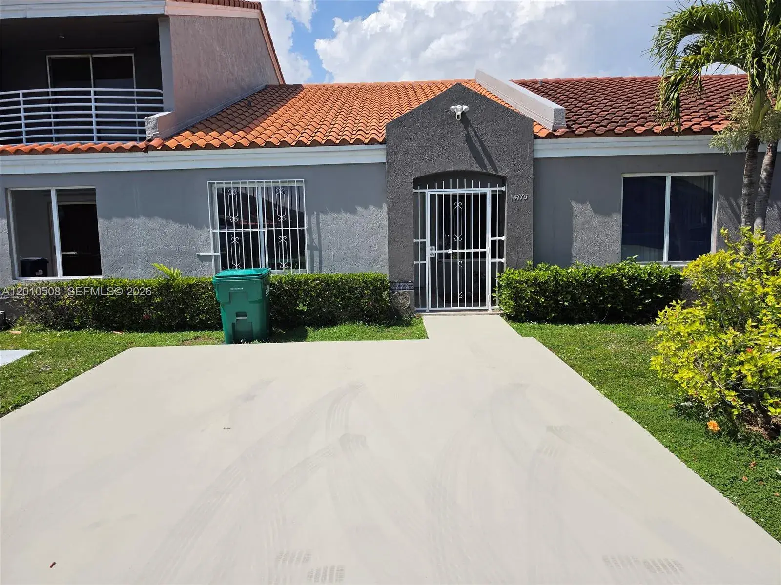 2 bedroom 2 bath Residential Lease for rent at 14775 SW 83rd Ln # 14775, Miami FL 33193