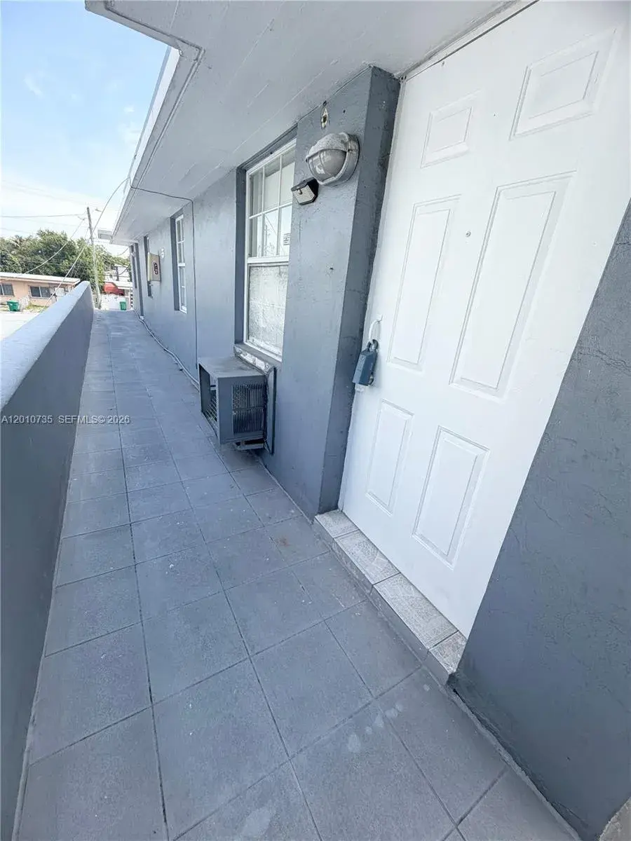 2736 SW 22nd STREET # 2, Miami FL 33133