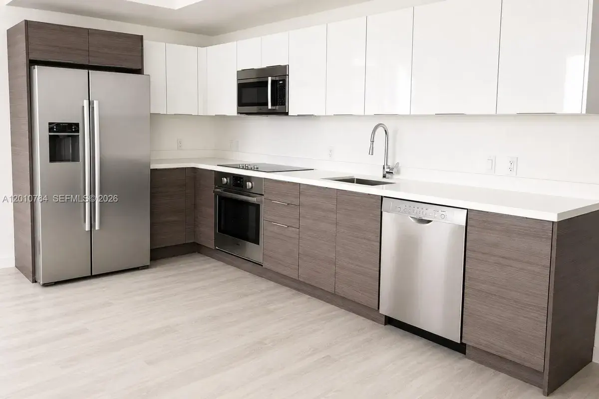 1010 SW 2nd Ave # 1809, Miami FL 33130