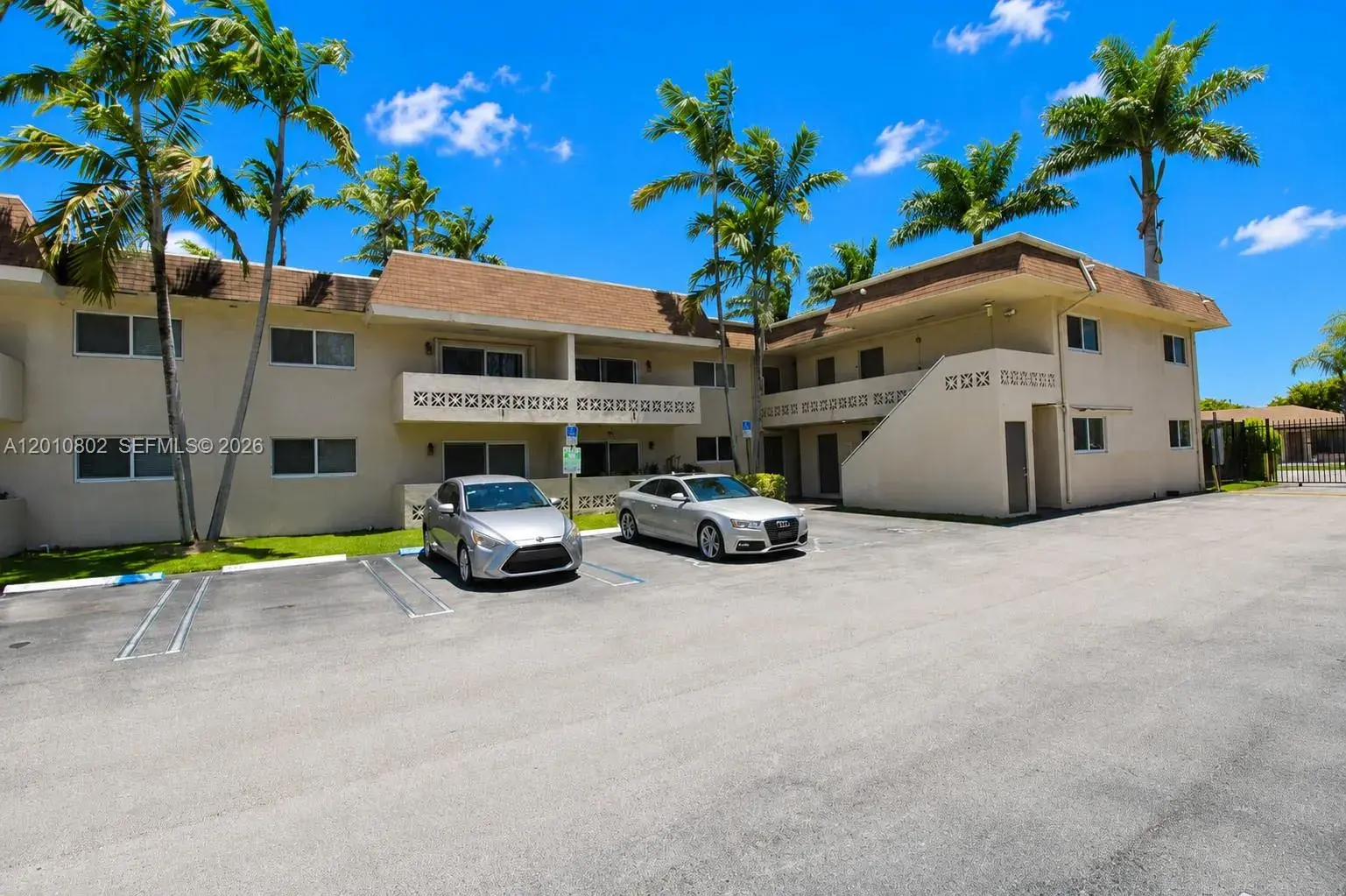 14500 SW 88th Ave # 222, Palmetto Bay FL 33176