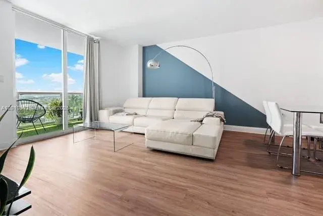 1800 N Bayshore Dr # 1604, Miami FL 33132