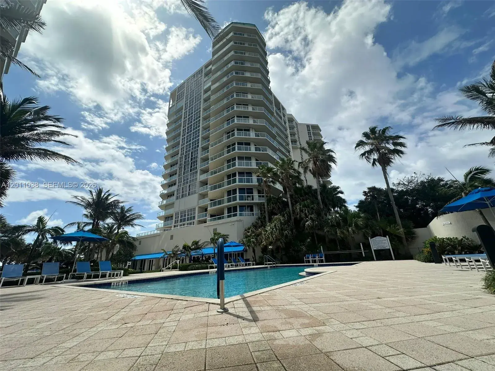 2 bedroom 2 bath Residential for sale at 6001 N Ocean Dr # 503, Hollywood FL 33019
