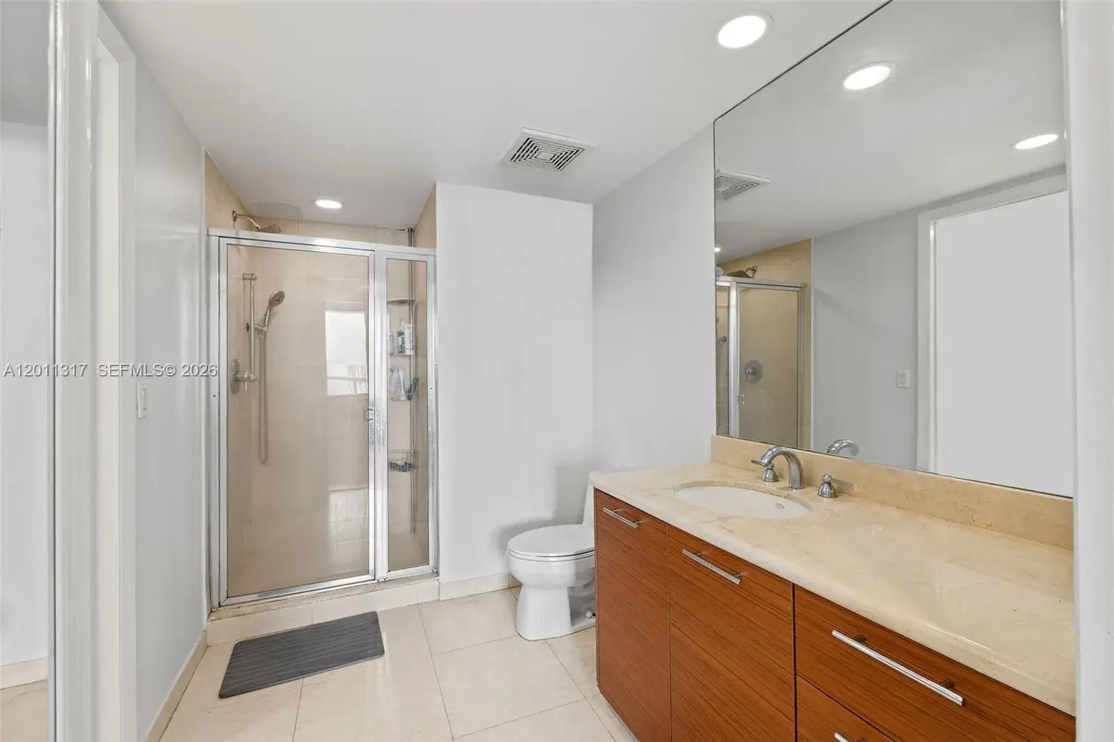 50 Biscayne Blvd # 4405, Miami FL 33132