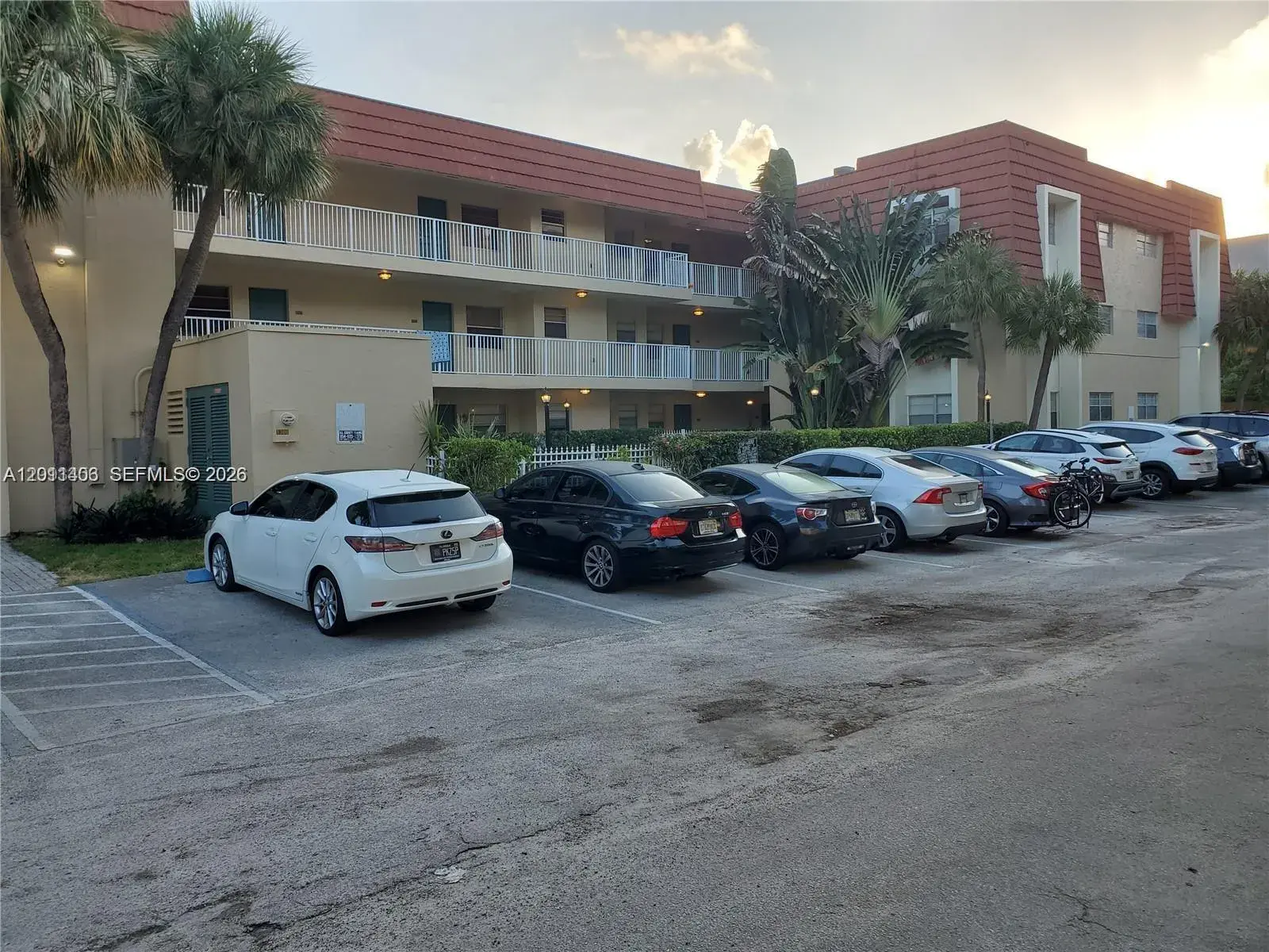 1 bedroom 1 bath Residential Lease for rent at 1300 Moffett St # 107, Hallandale Beach FL 33009