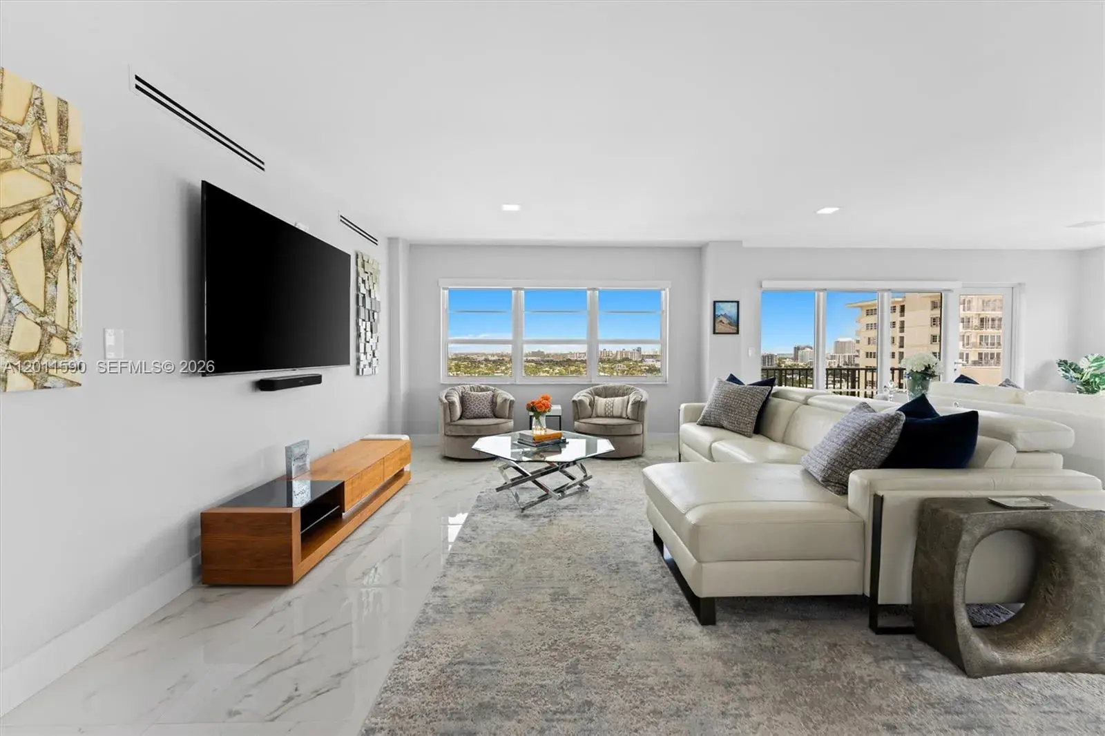 340 Sunset Dr # 1810, Fort Lauderdale FL 33301