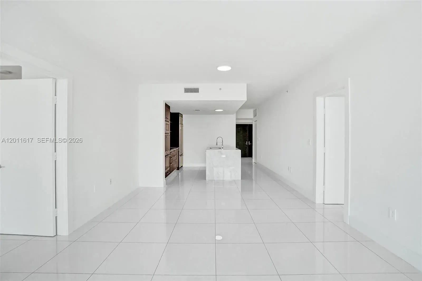 900 Biscayne Blvd # 1808, Miami FL 33132