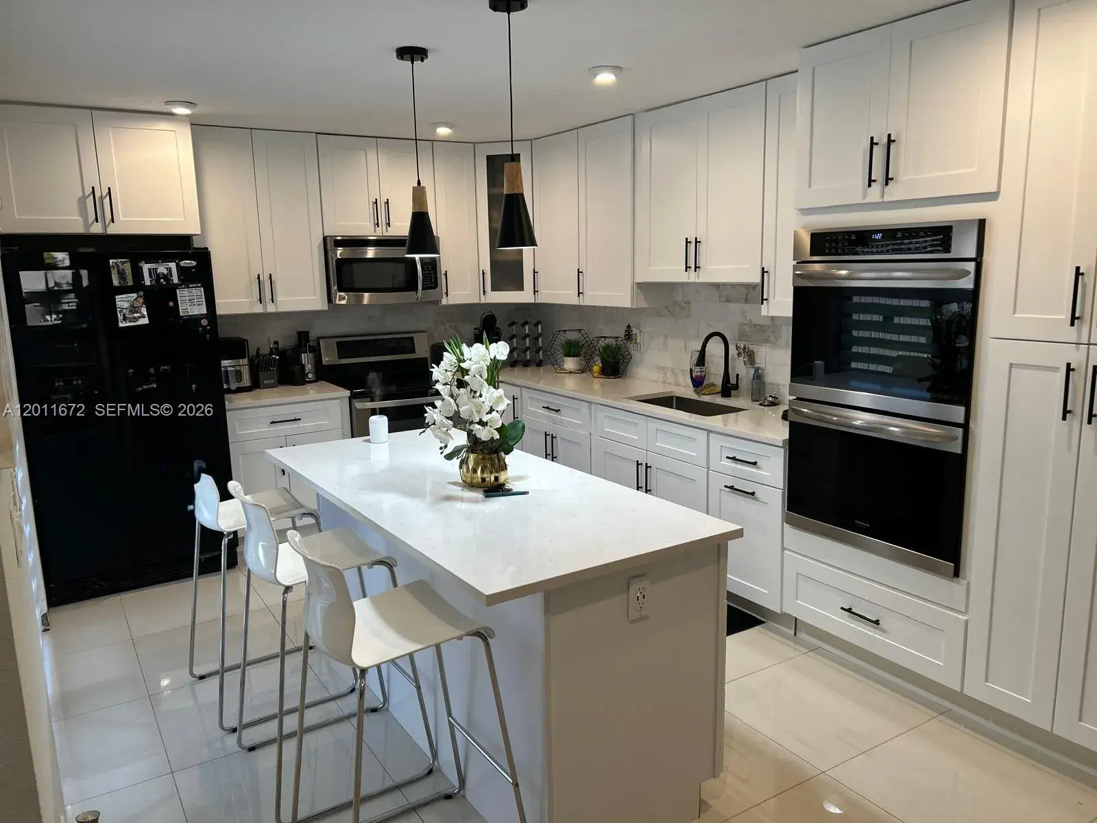 3 bedroom 2 bath Residential for sale at 5455 NW 59th Pl, Tamarac FL 33319