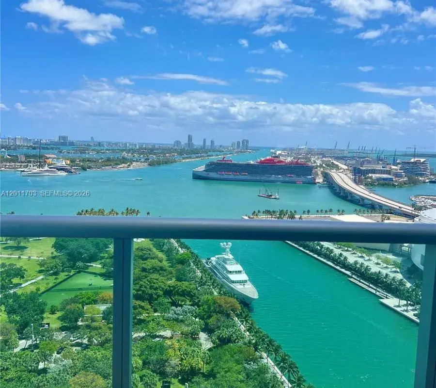 900 Biscayne Blvd # 2904, Miami FL 33132