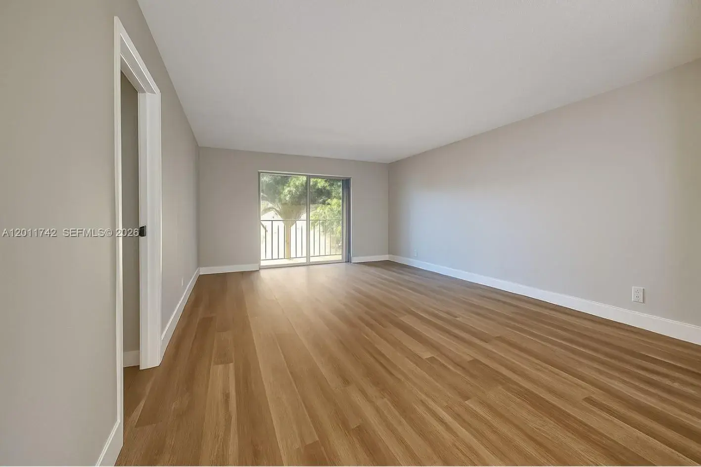 2 bedroom 2 bath Residential Lease for rent at 333 NW 17th Ct # 203B, Fort Lauderdale FL 33311