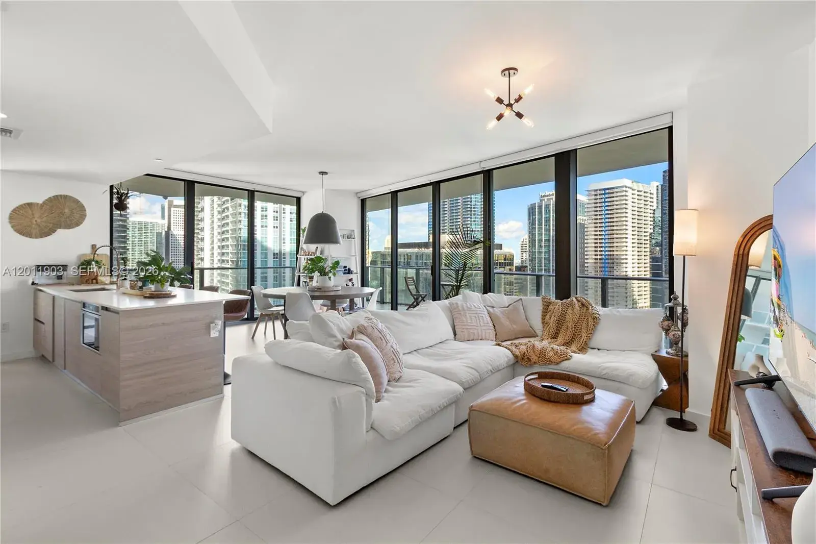 2 bedroom 2 bath Residential for sale at 1300 S Miami Ave # 2001, Miami FL 33130