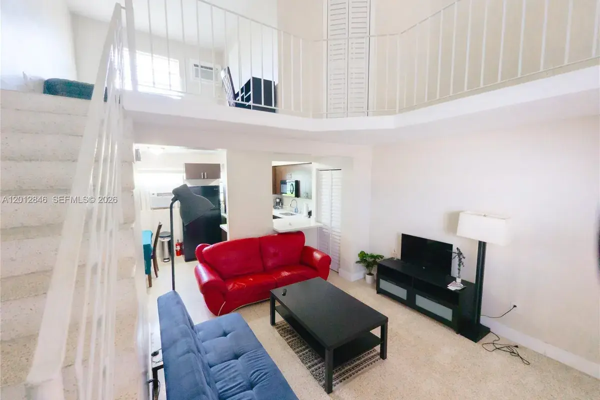 1220 SW 5th St # 16, Miami FL 33135