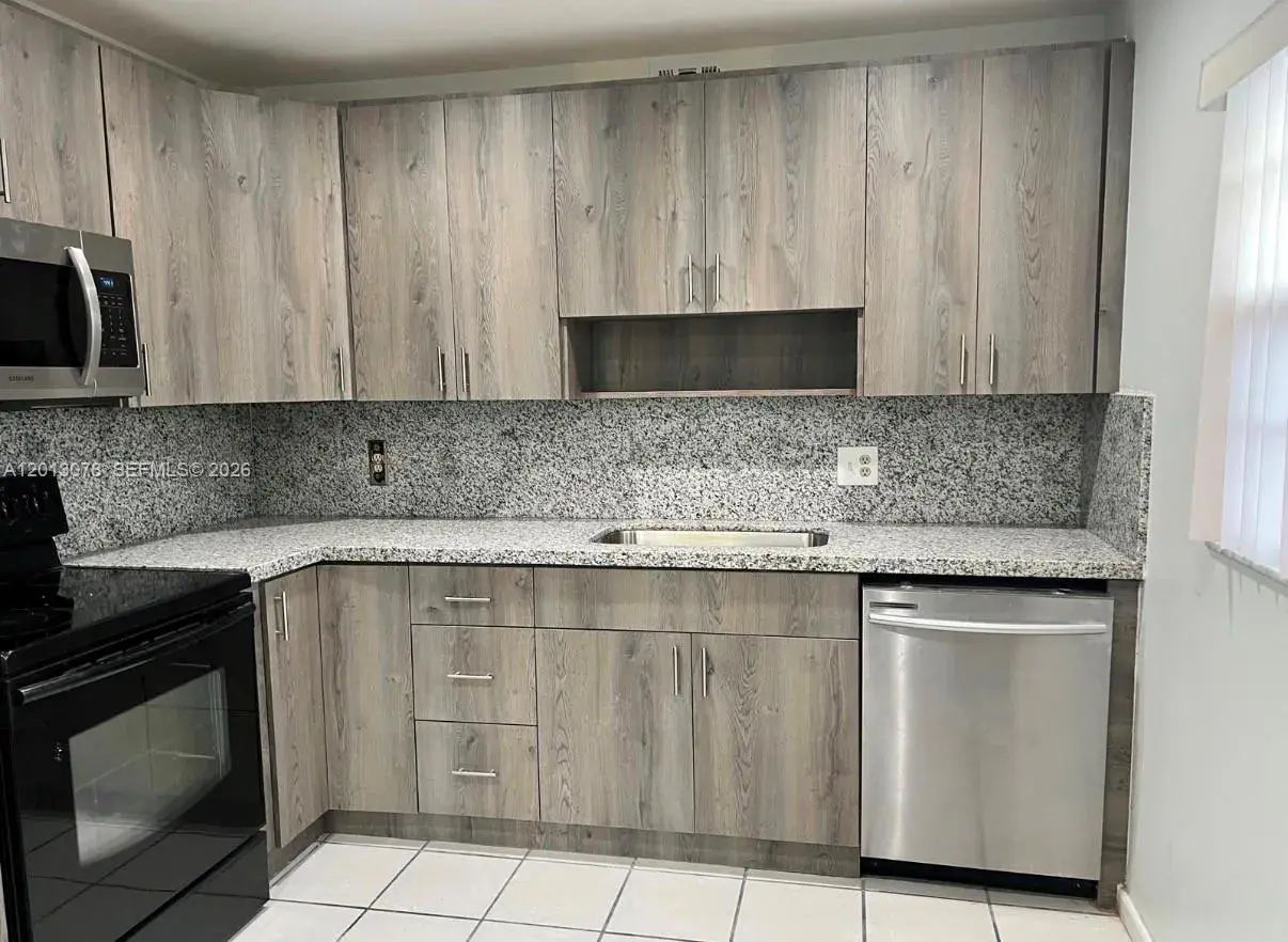 2 bedroom 2 bath Residential Lease for rent at 150 SW 134th Way # 314R, Pembroke Pines FL 33027