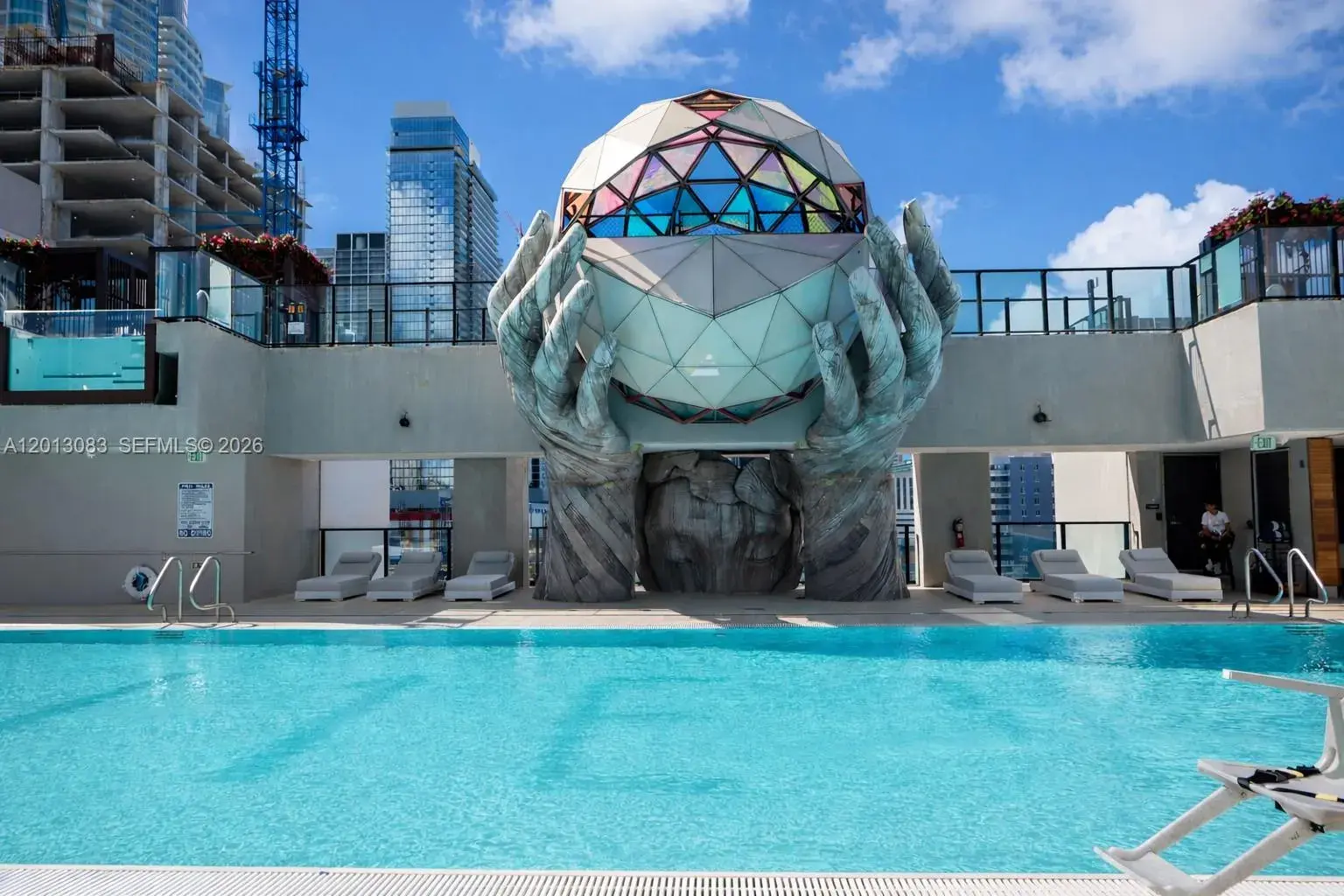 1 bath Residential for sale at 20 NE 11 st # 3403B, Miami FL 33132