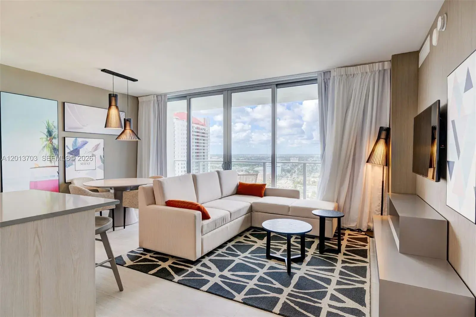 1 bedroom 1 bath Residential for sale at 4010 S Ocean Dr # R2106, Hollywood FL 33019