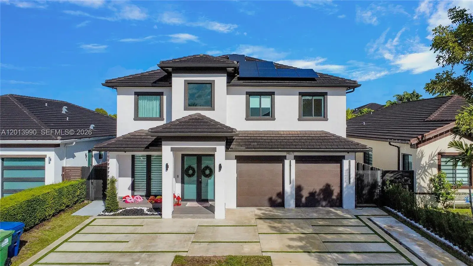 5 bedroom 4 bath Residential for sale at 14671 SW 20th St, Miami FL 33175