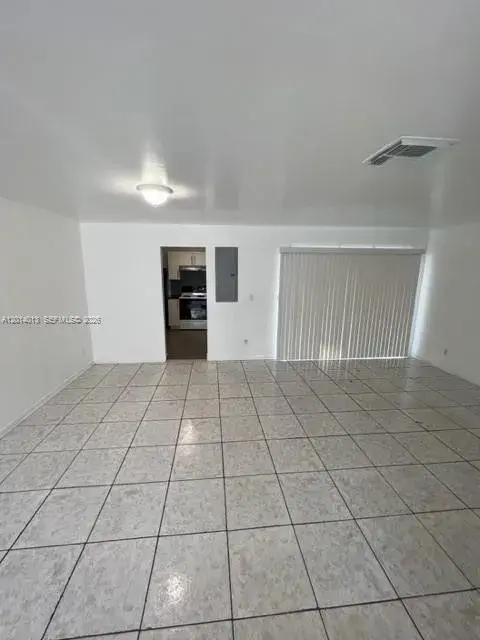 15153 NE 6th Ave # 10, Miami FL 33162