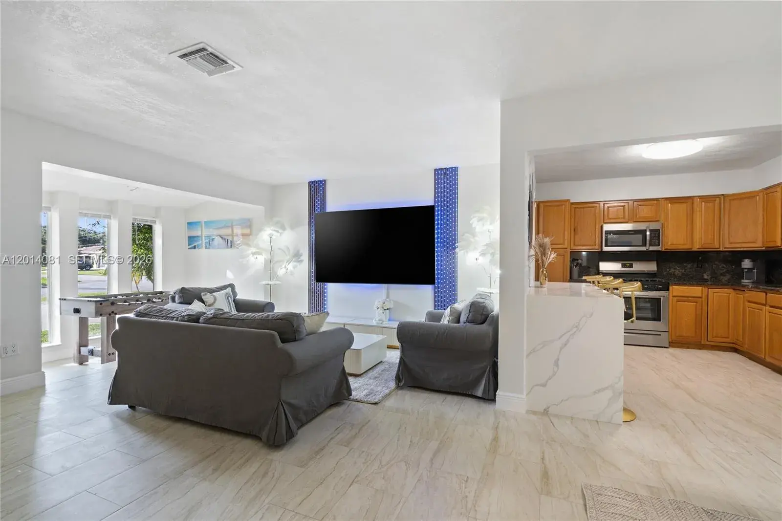 2125 N 14th Ct, Hollywood FL 33020