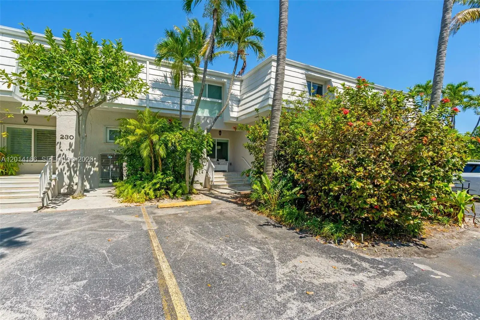 2 bedroom 2 bath for sale at 232 Sea View Dr # 108, Key Biscayne FL 33149
