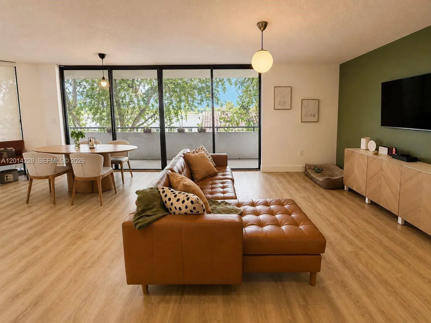 2 bedroom 2 bath Residential for sale at 21075 NE 34th Ave # 2, Aventura FL 33180
