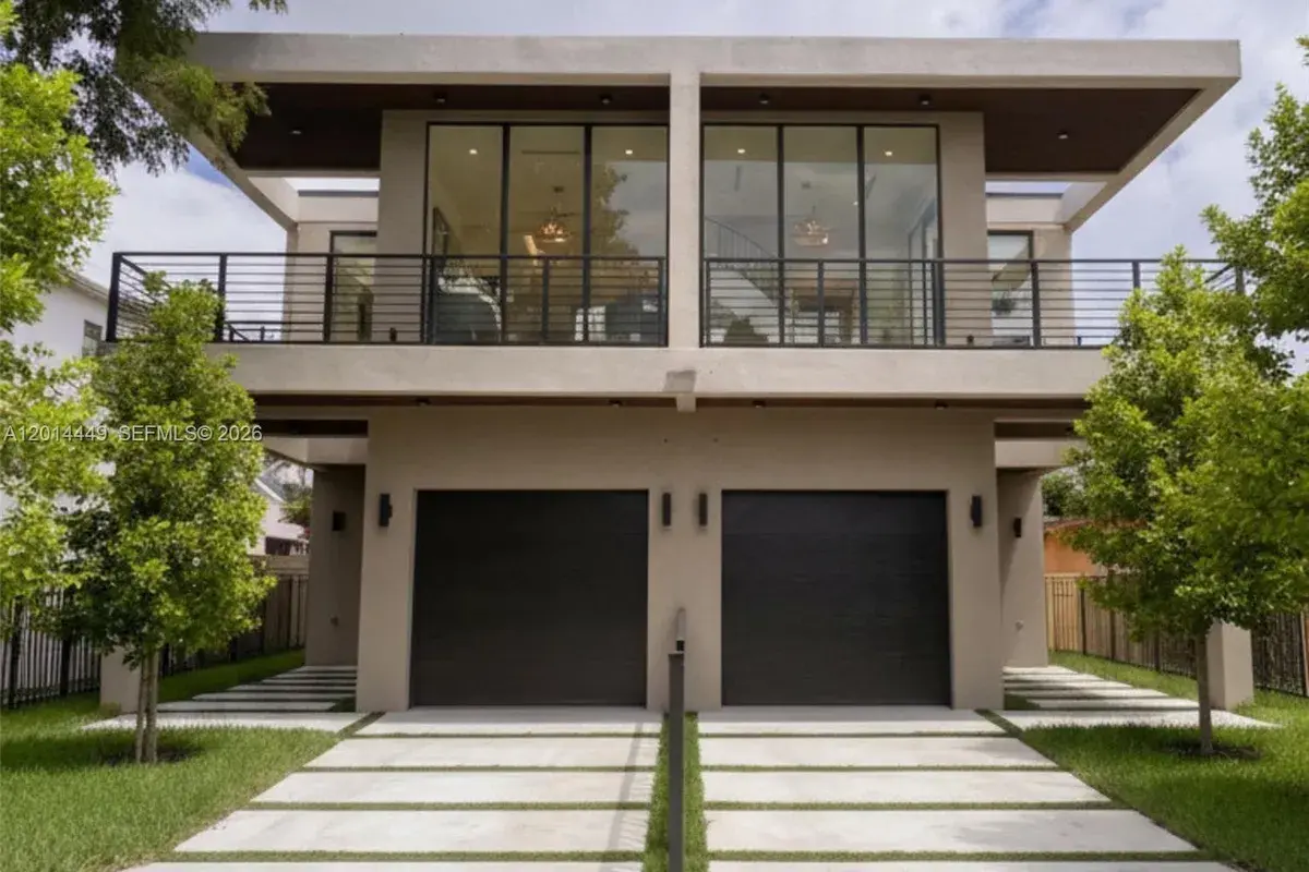 1501 SW 21st St, Miami FL 33145