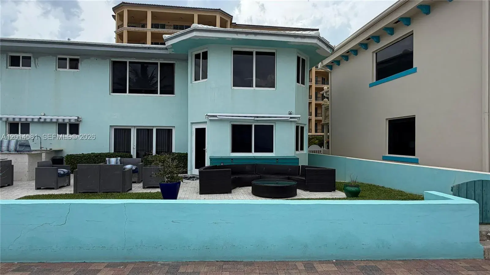3400 N Surf Rd # 1, Hollywood FL 33019