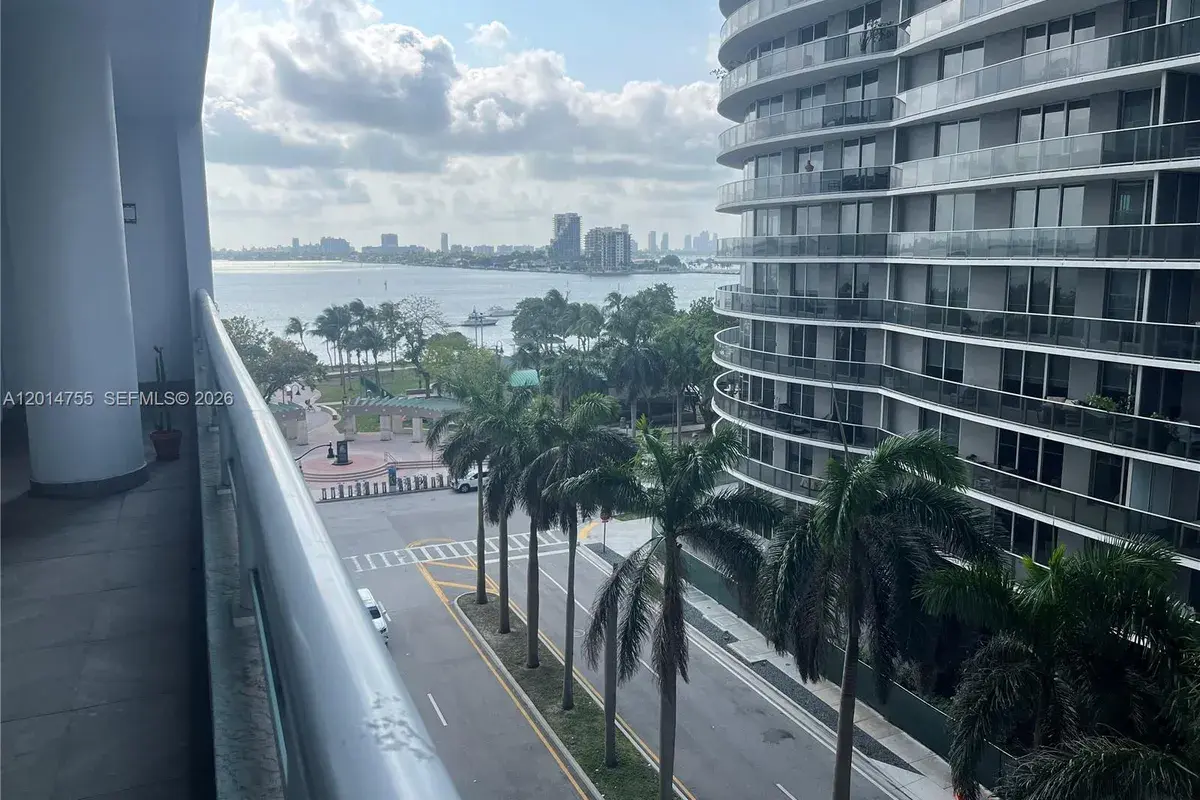 1800 N Bayshore Dr # 614, Miami FL 33132