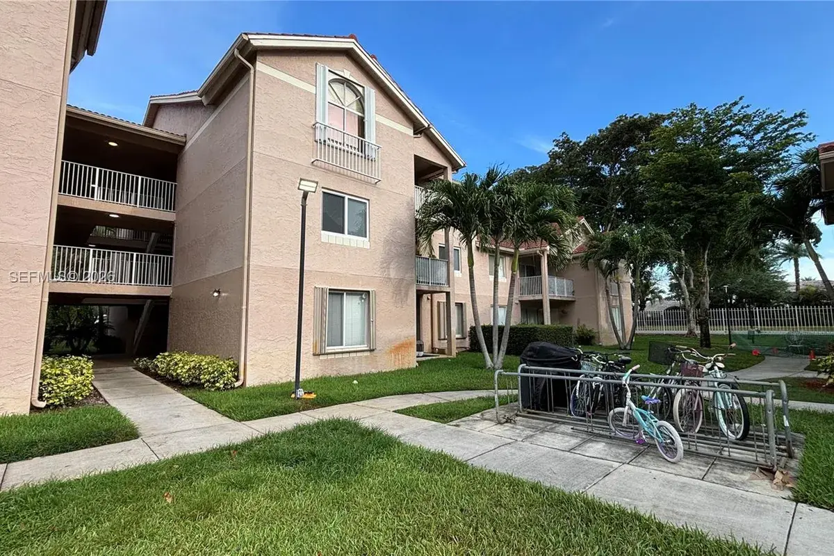 10420 SW 158th Ct # 105, Miami FL 33196