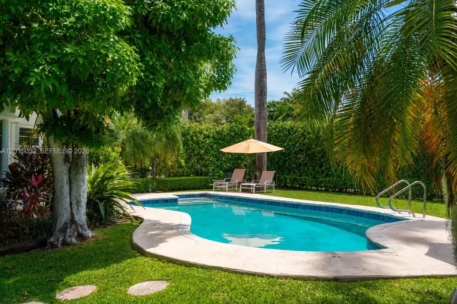 5 bedroom 4 bath for sale at 363 S Hibiscus Dr, Miami Beach FL 33139
