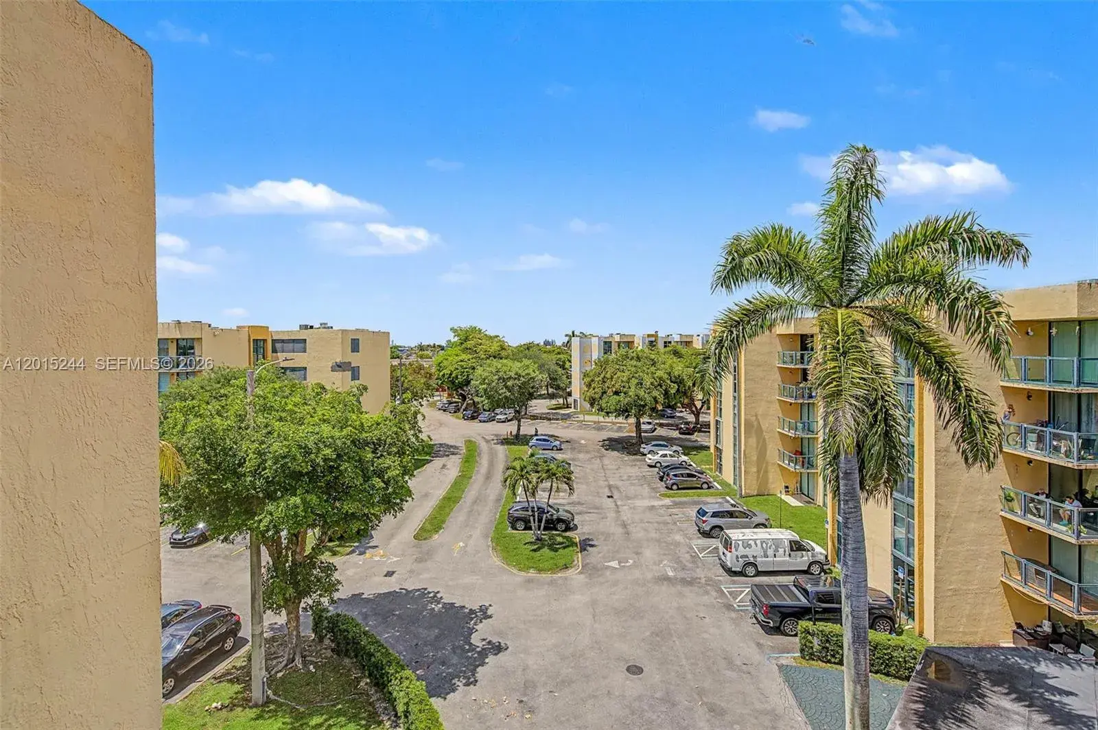 11790 SW 18th St # 3, Miami FL 33175
