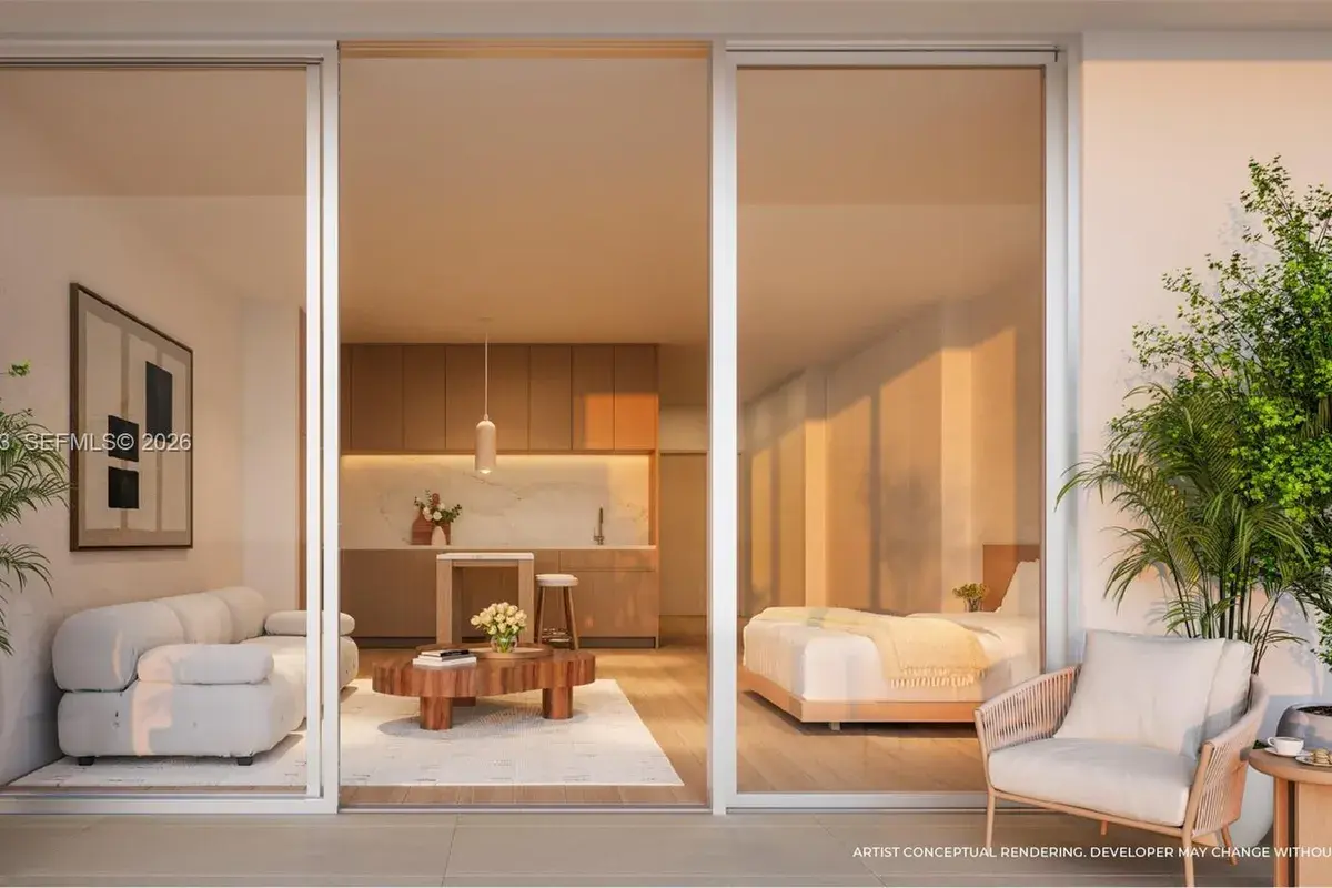 175 NE 10 Street # 44I, Miami FL 33132