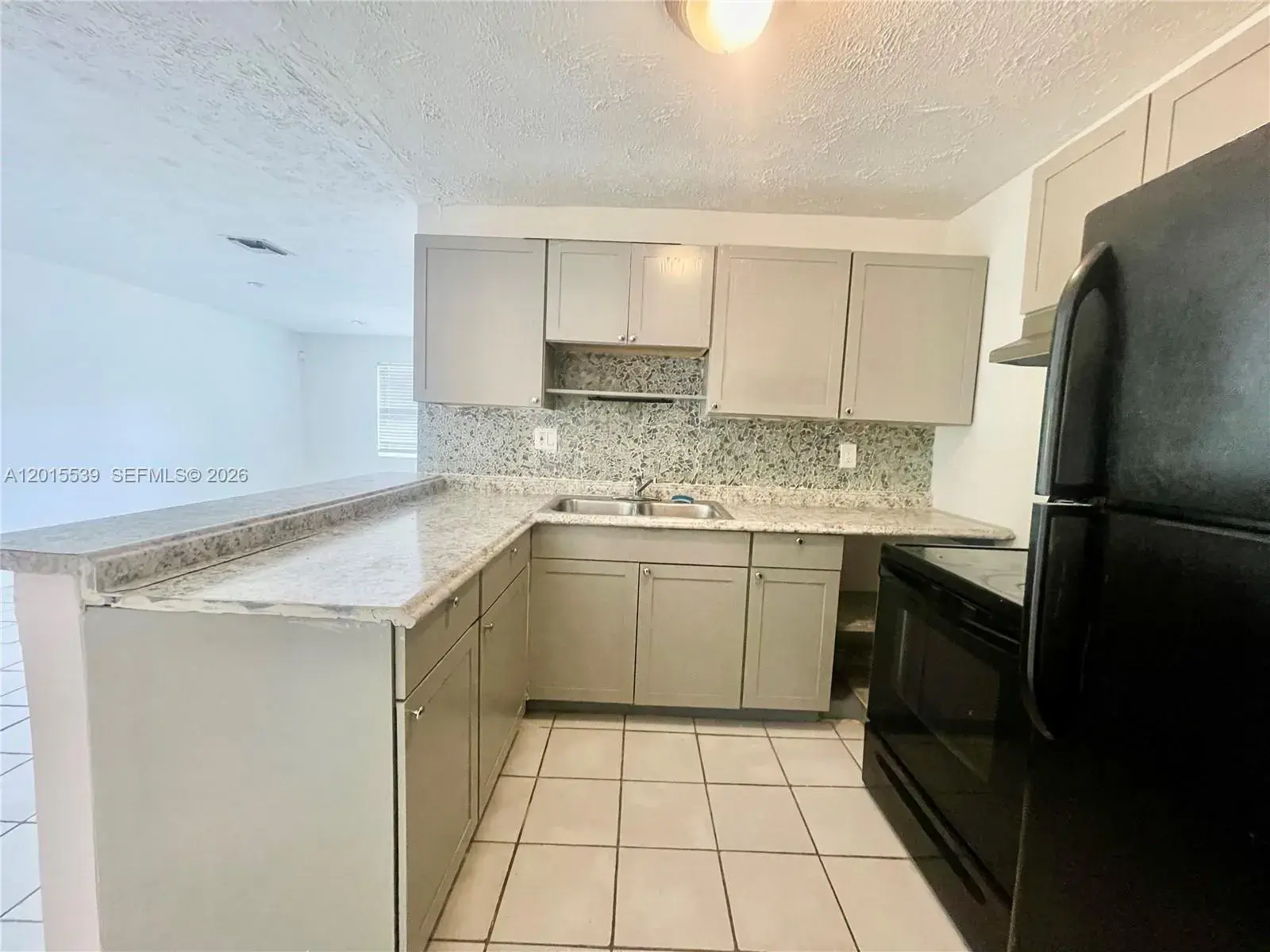 3 bedroom 1 bath Residential Lease for rent at 2621 Riverland Dr # 2, Fort Lauderdale FL 33312
