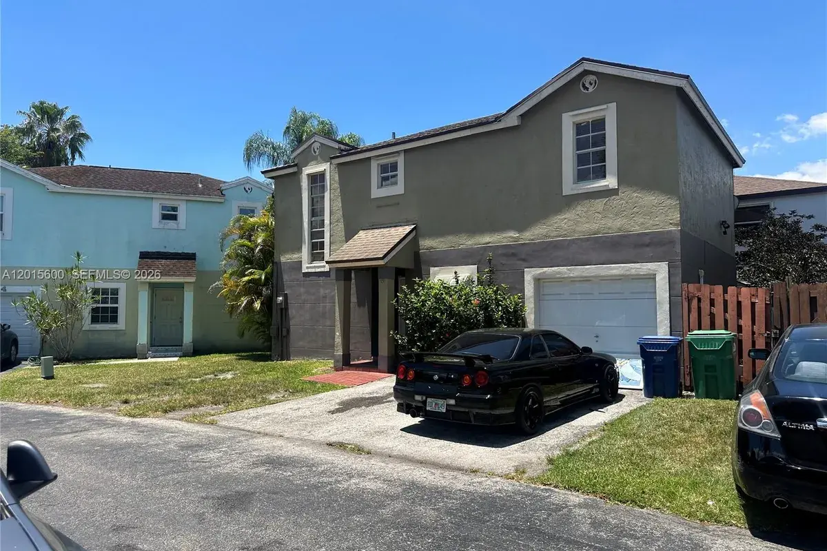 9062 SW 147th Ct, Miami FL 33196