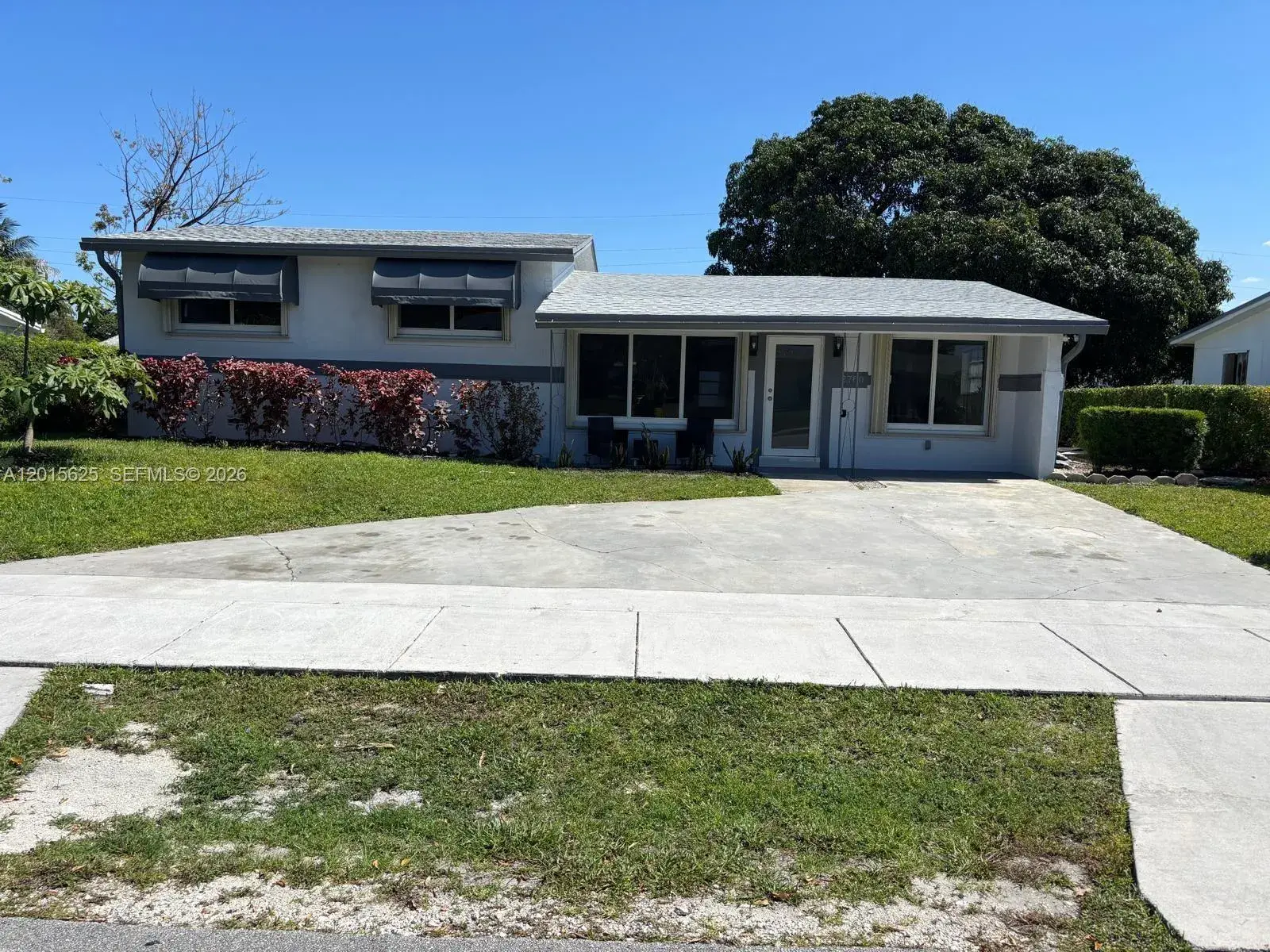 6 bedroom 5 bath Residential for sale at 2780 NW 25th St, Fort Lauderdale FL 33311