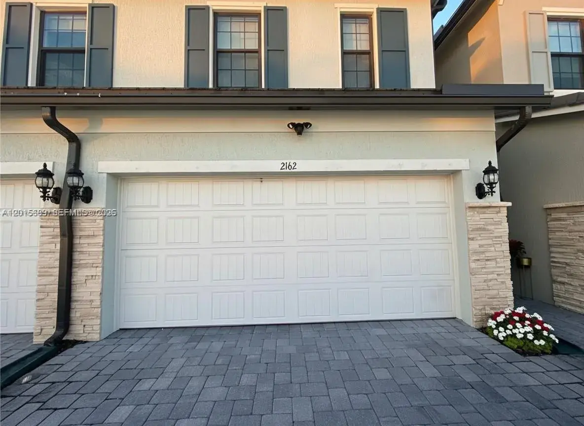 2162 Appleton Cir N, Oakland Park FL 33309
