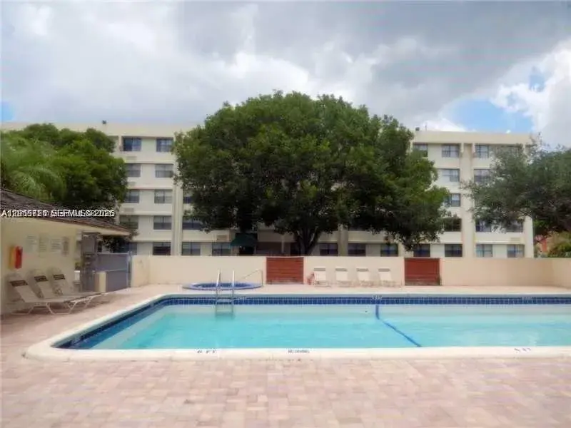 1 bath Residential Lease for rent at 2401 Riverside Dr # B, Coral Springs FL 33065
