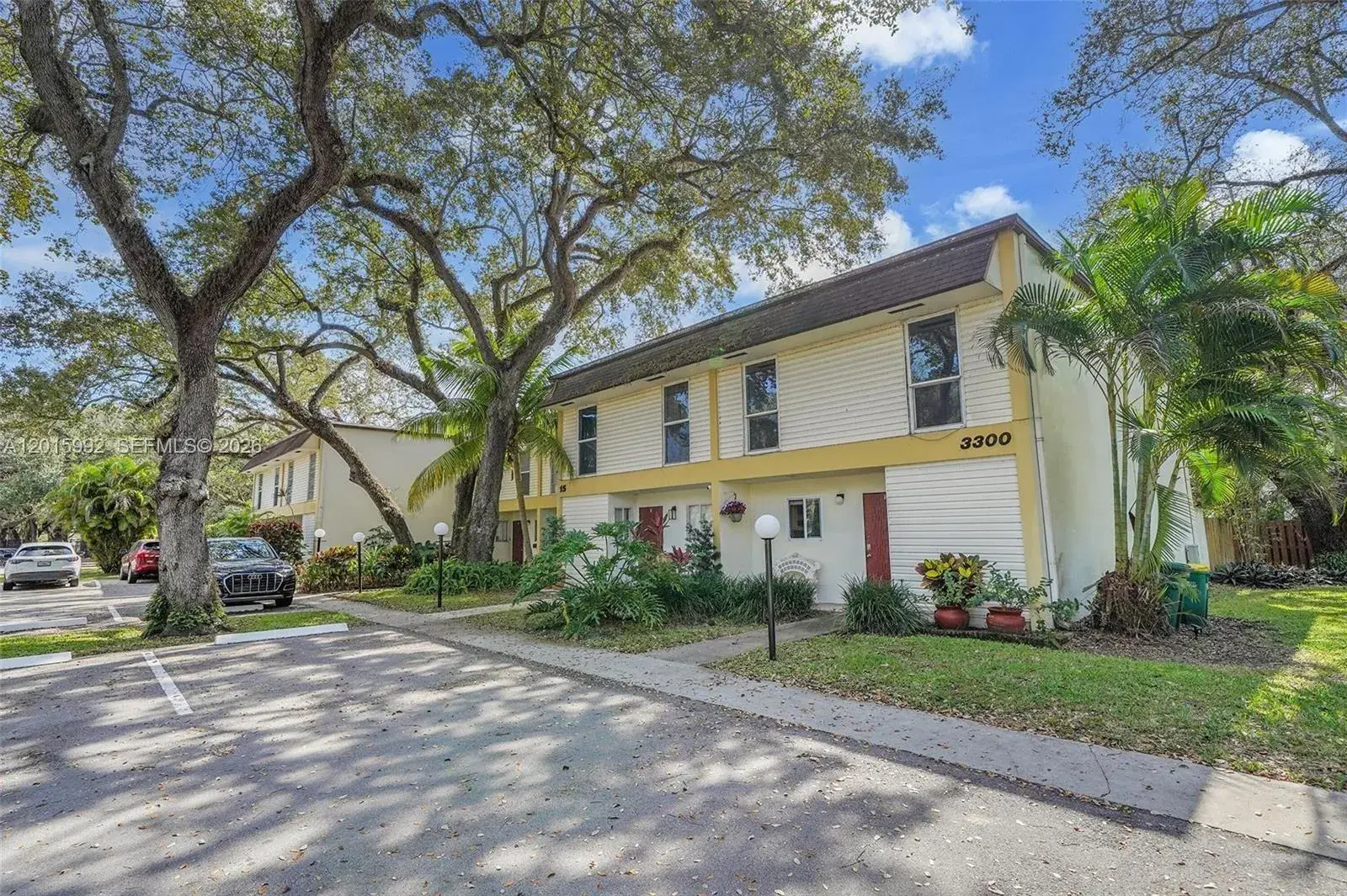 3300 Atlanta St # 15F, Hollywood FL 33021