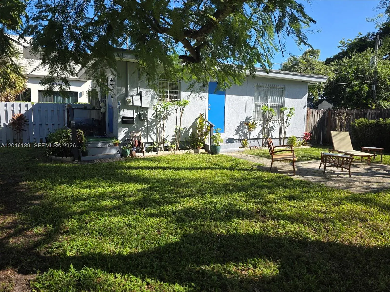 1 bedroom 1 bath Residential Lease for rent at 811 NE 14th Ct, Fort Lauderdale FL 33304