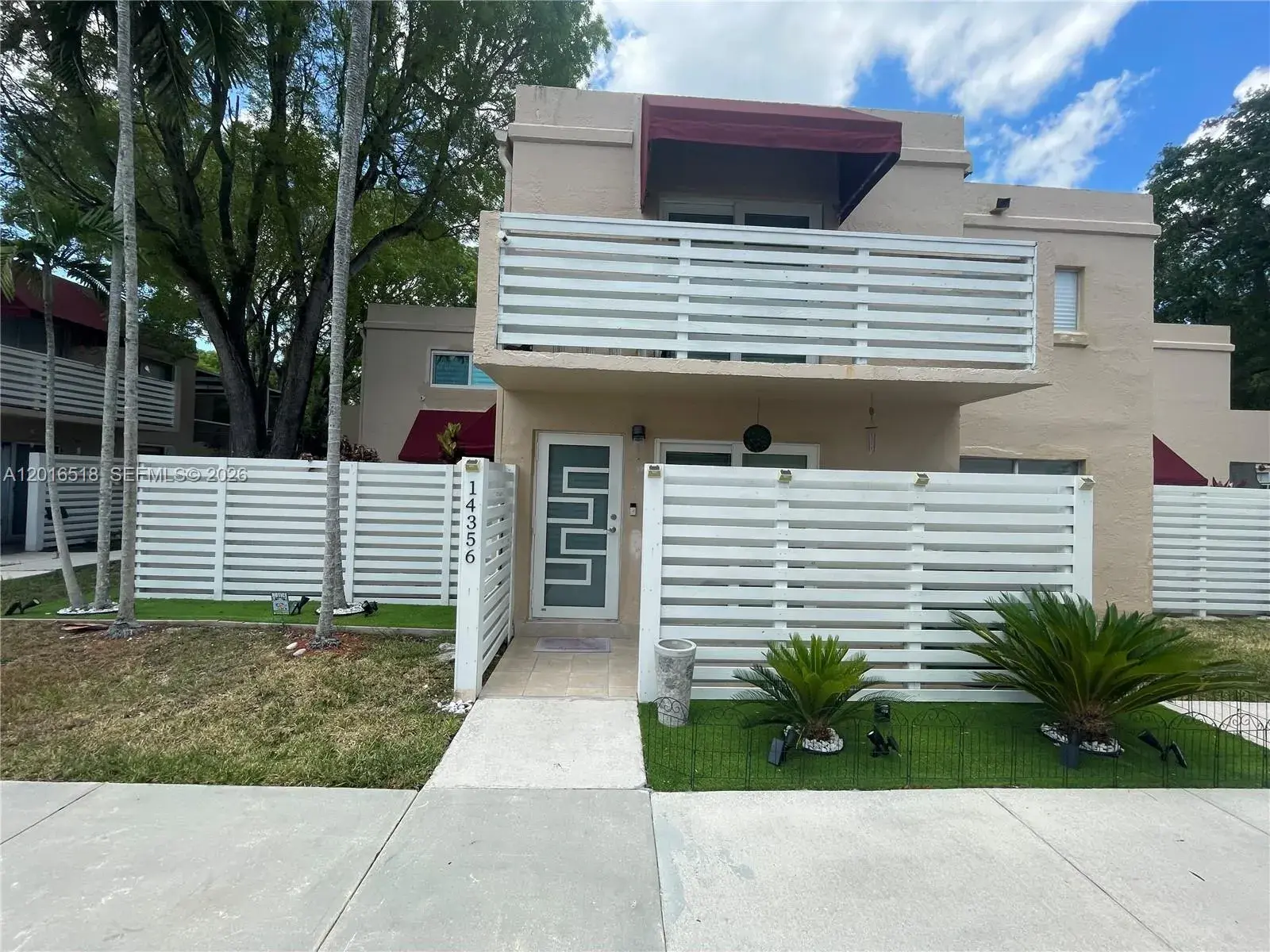 2 bedroom 2 bath Residential for sale at 14356 SW 96th Ter, Miami FL 33186