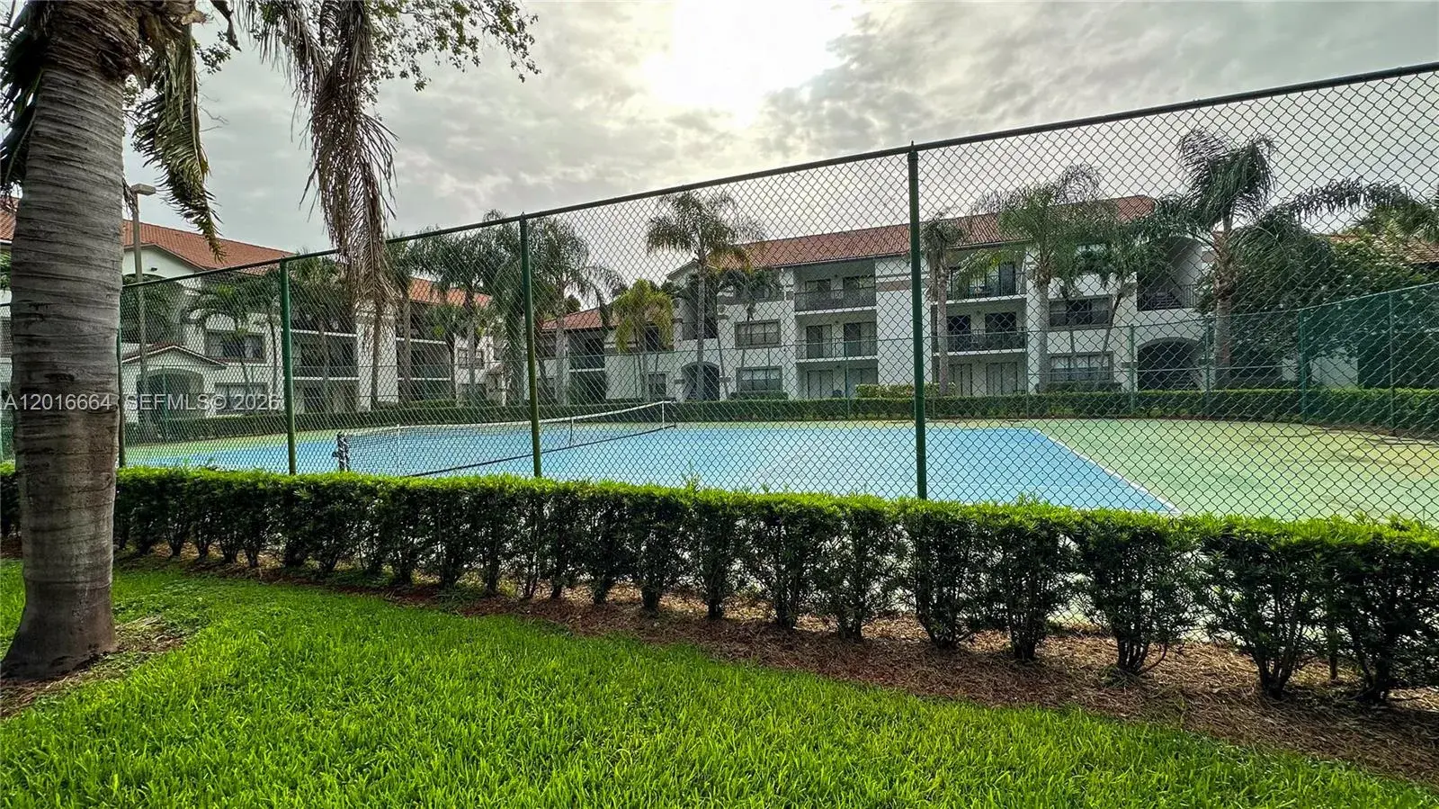 2 bedroom 2 bath Residential Lease for rent at 530 S Park Rd # 11, Hollywood FL 33021