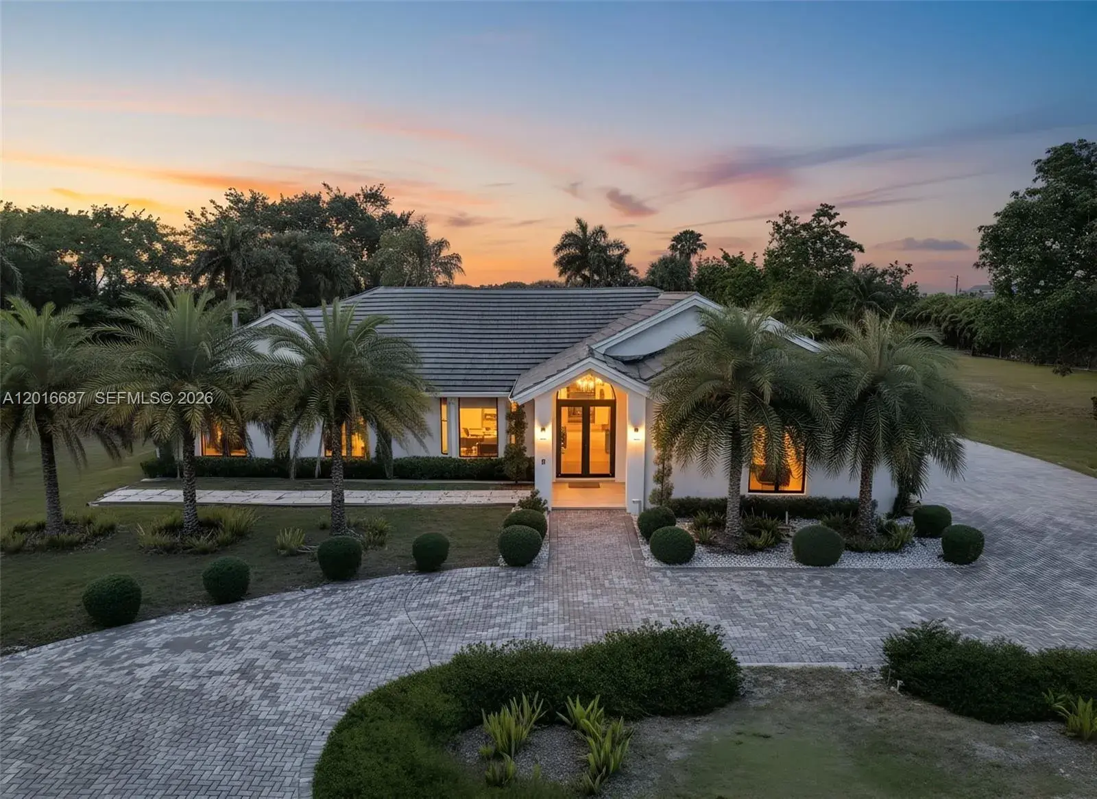 5 bedroom 2 bath for sale at 17795 SW 158th St, Miami FL 33187