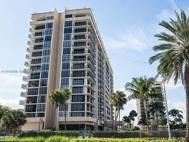 2 bedroom 2 bath Residential Lease for rent at 2049 S Ocean Dr, Hallandale Beach FL 33009