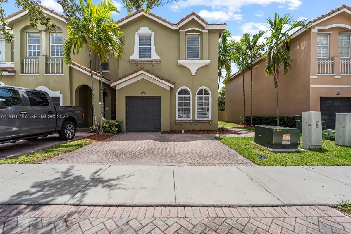 1426 SE 26th Ave, Homestead FL 33035