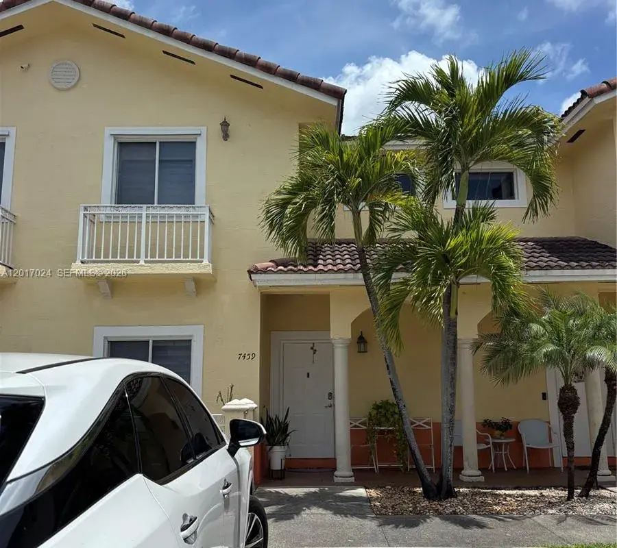 7459 NW 178th Ter, Hialeah FL 33015