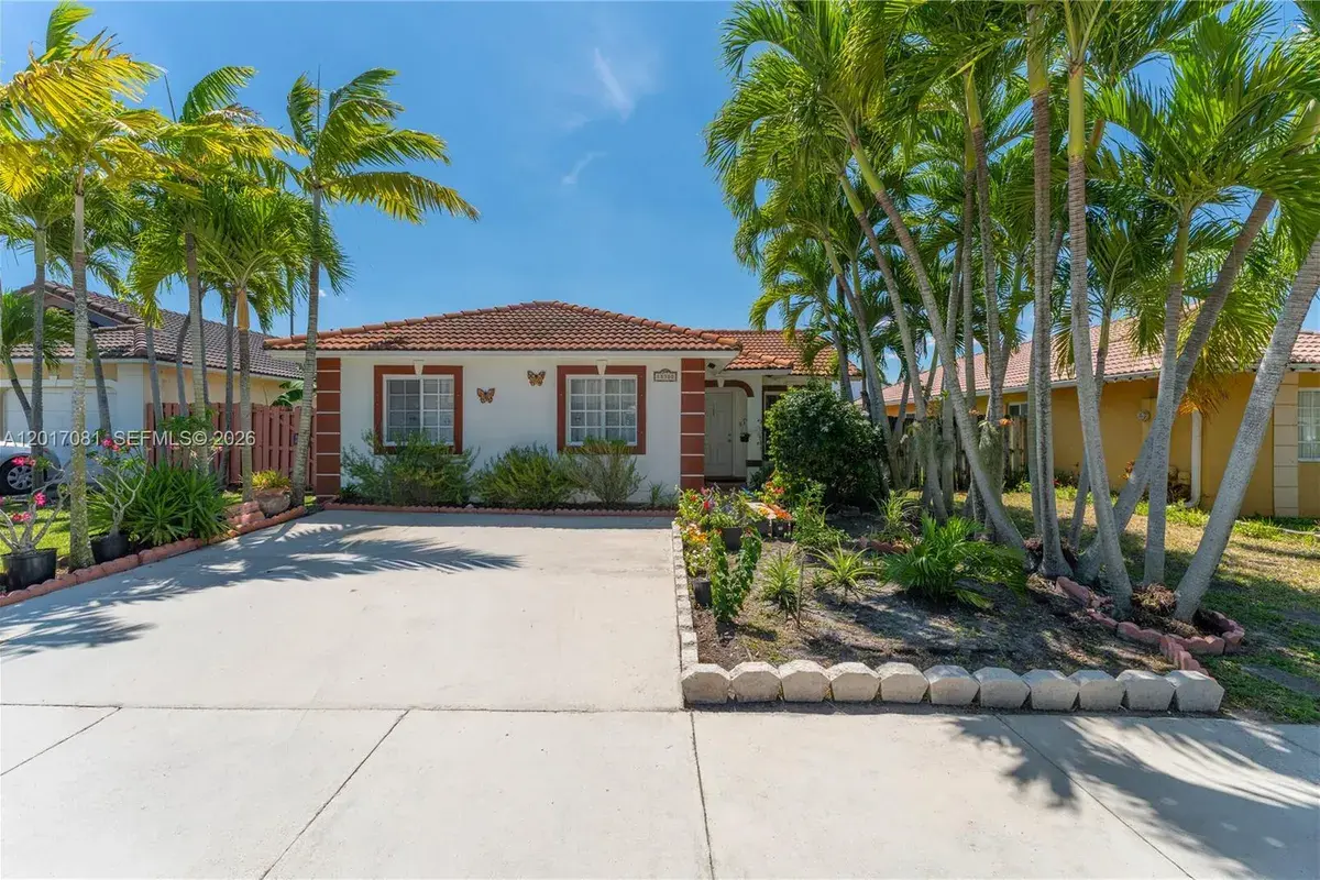 18300 SW 143rd Ct, Miami FL 33177