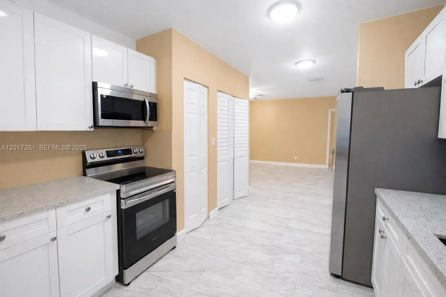 1015 NW 8th Ave, Fort Lauderdale FL 33311