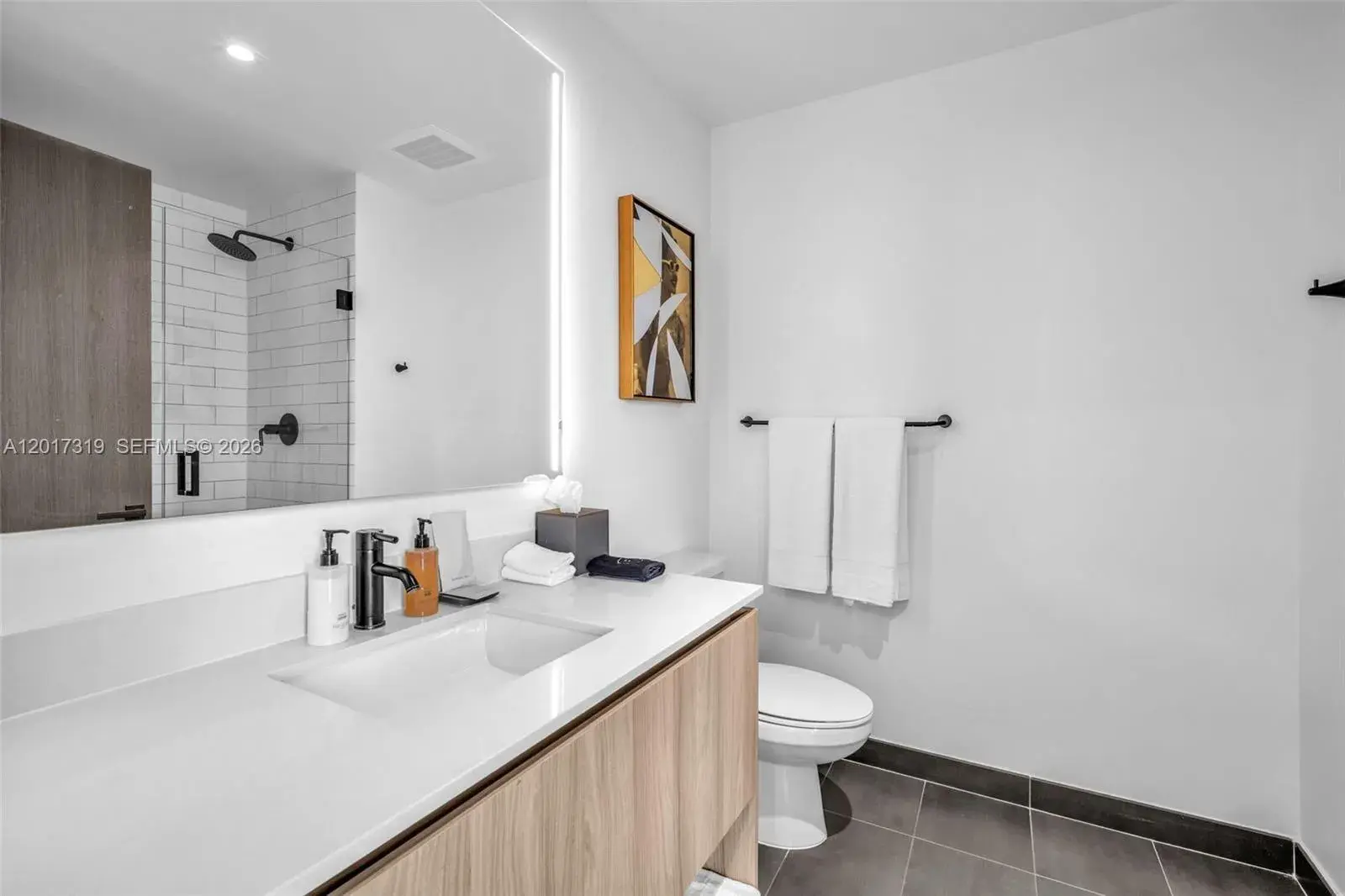 398 NE 5th St # 4701, Miami FL 33132
