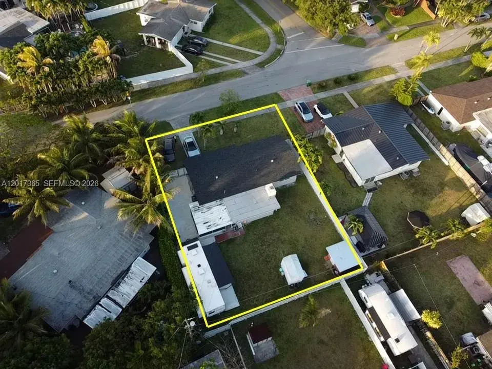 9760 Memorial Rd, Cutler Bay FL 33157